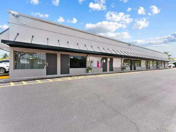 Lauderhill, FL 33311,1894 NW 38th Ave