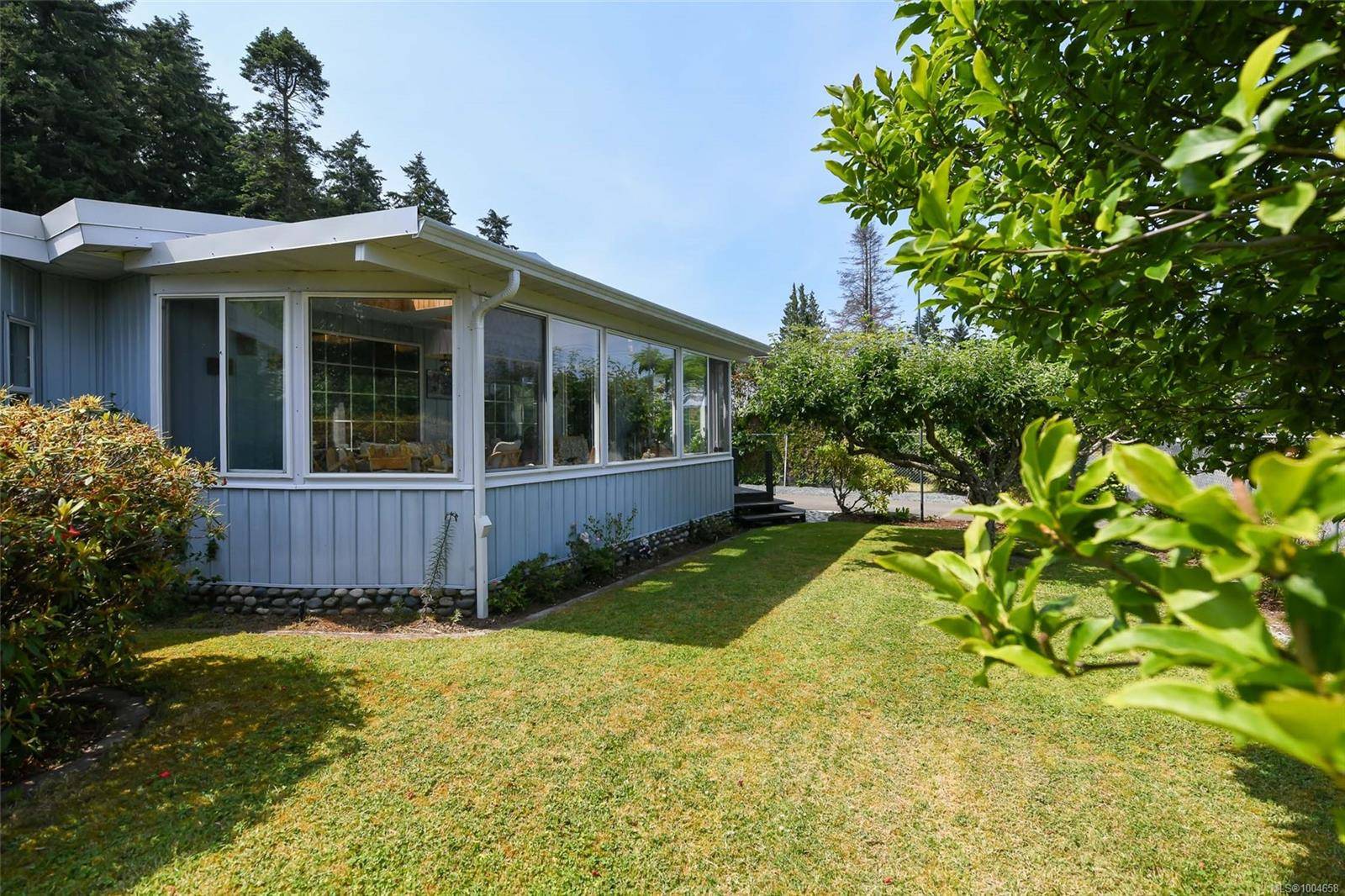 Bowser, BC V0R 1G0,5340 Gainsberg Rd