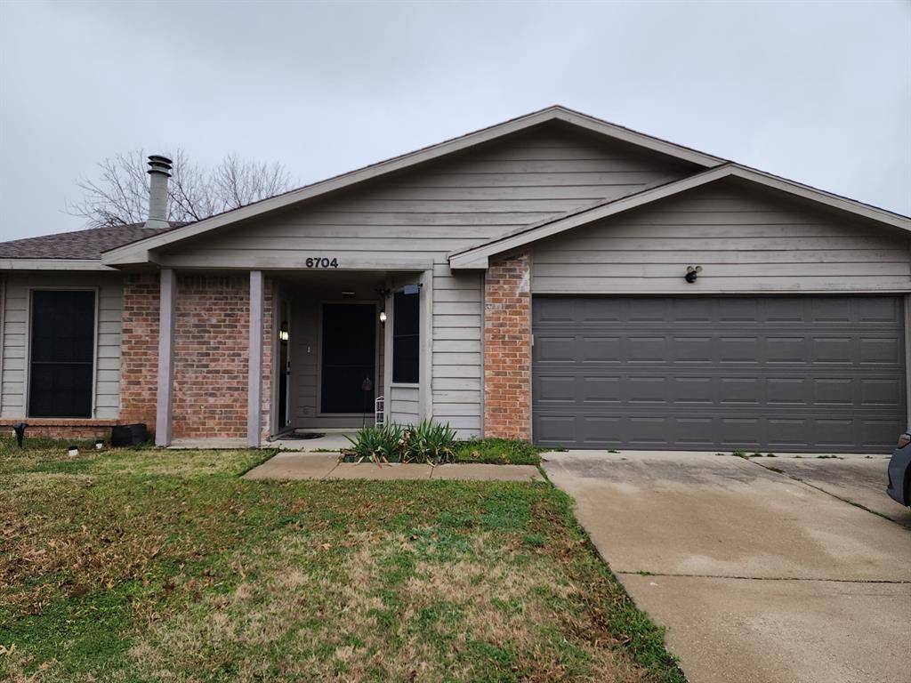 The Colony, TX 75056,6704 Elliot Court