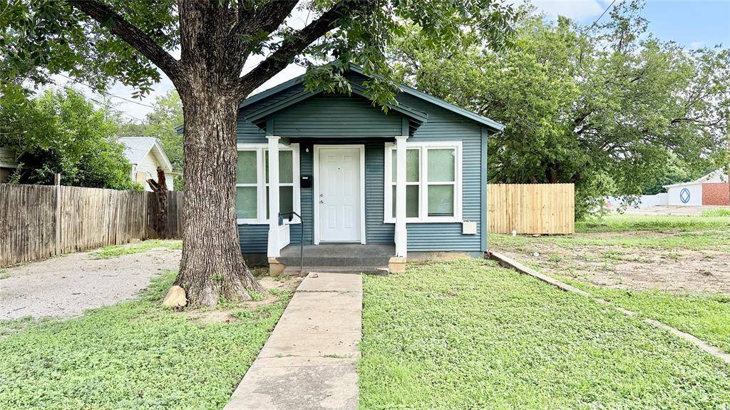 1625 Brady Avenue, Brownwood, TX 76801