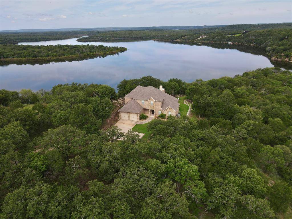 310 Ridgeline Drive, Chico, TX 76431