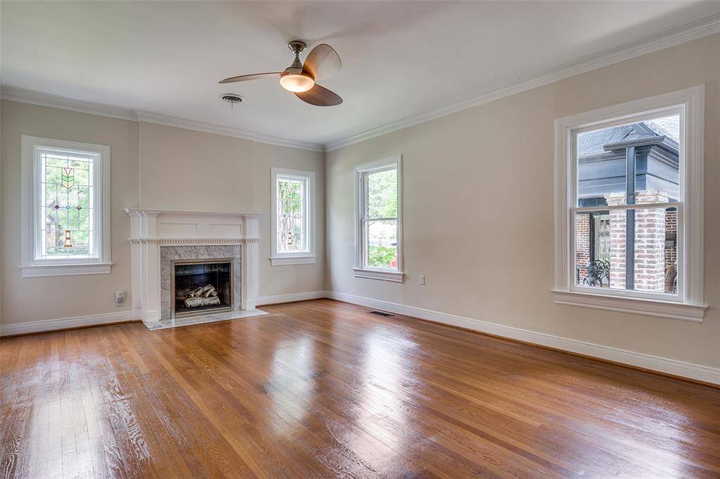 Dallas, TX 75208,1138 N Windomere Avenue
