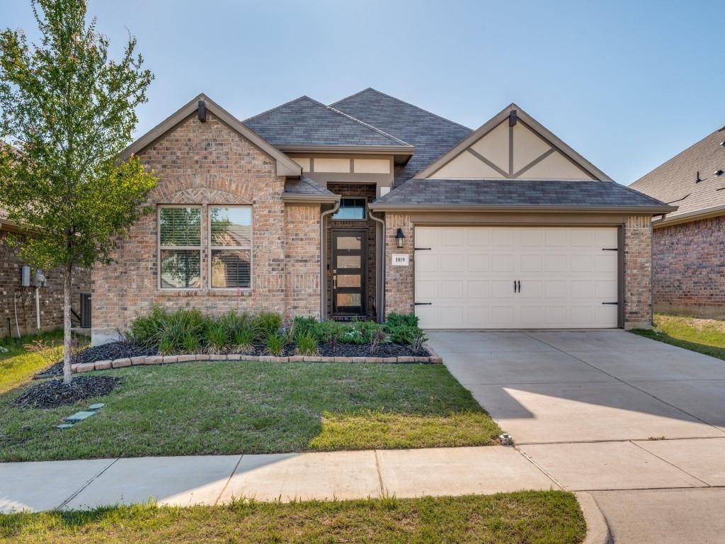 Aubrey, TX 76227,1019 Eastland Lane
