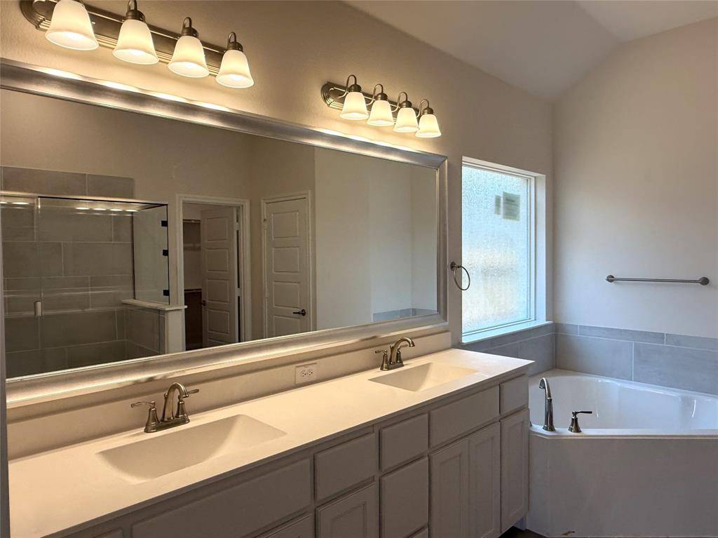 Joshua, TX 76058,709 Seahawk Street