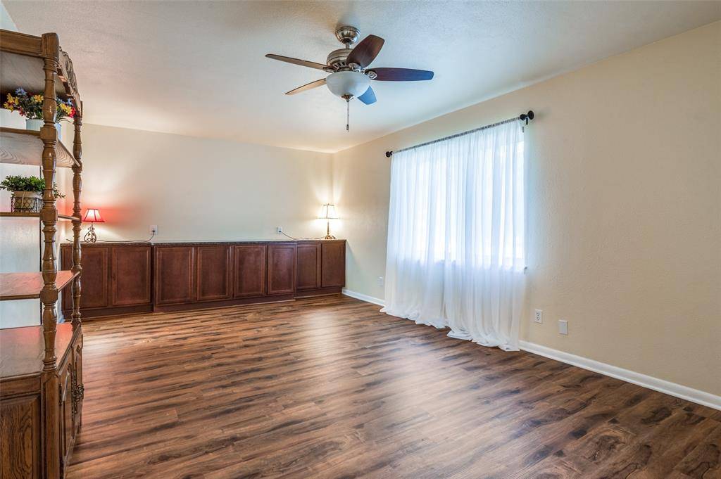 Wylie, TX 75098,325 Hilltop Lane