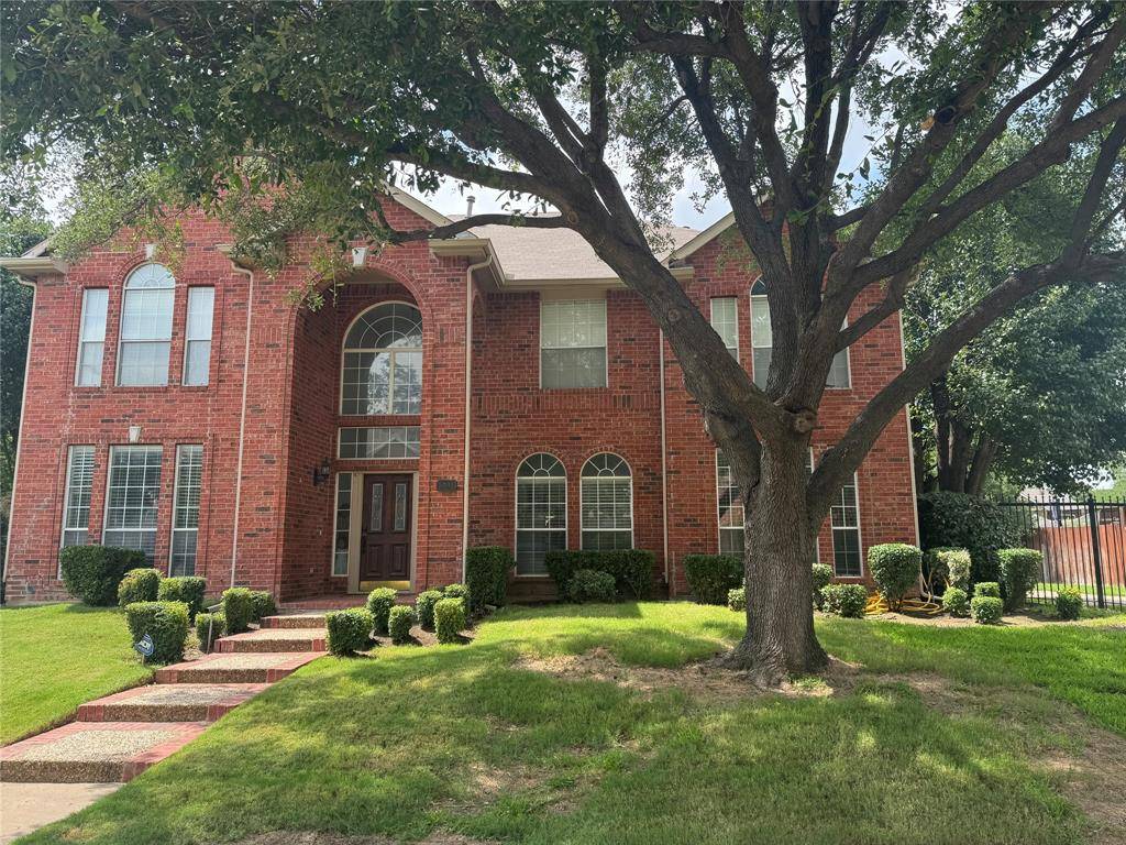 5001 Union Lake Drive, Fort Worth, TX 76137