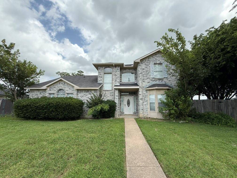 1104 Wentwood Court, Desoto, TX 75115