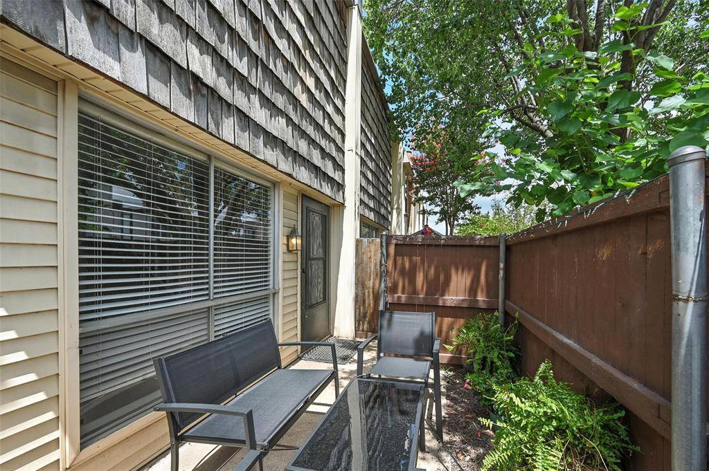 Dallas, TX 75219,2702 Douglas Avenue #150