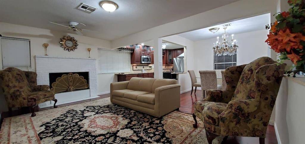 Irving, TX 75062,502 Forest Circle