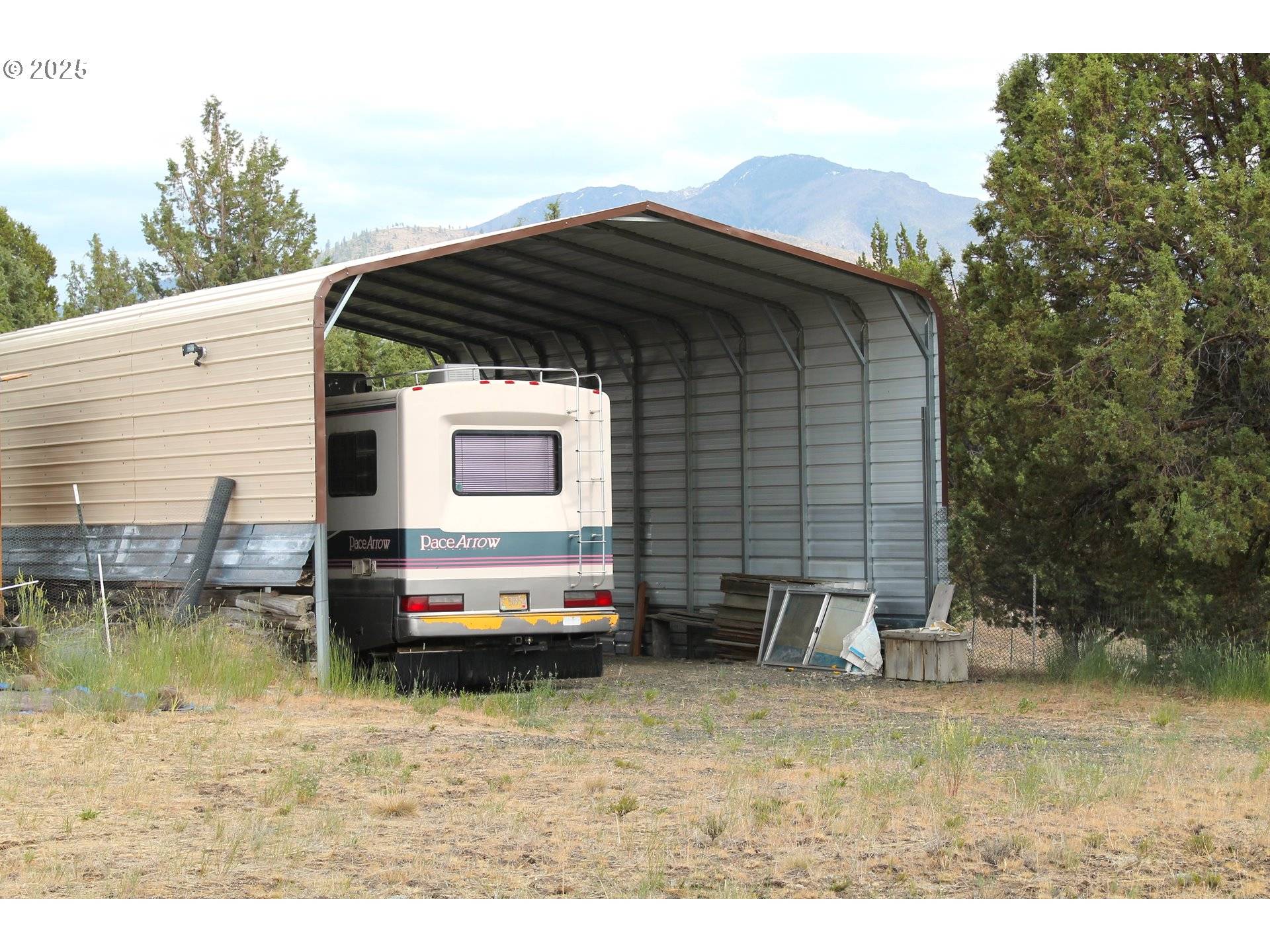 John Day, OR 97845,59591 HIGH RIDGE LN