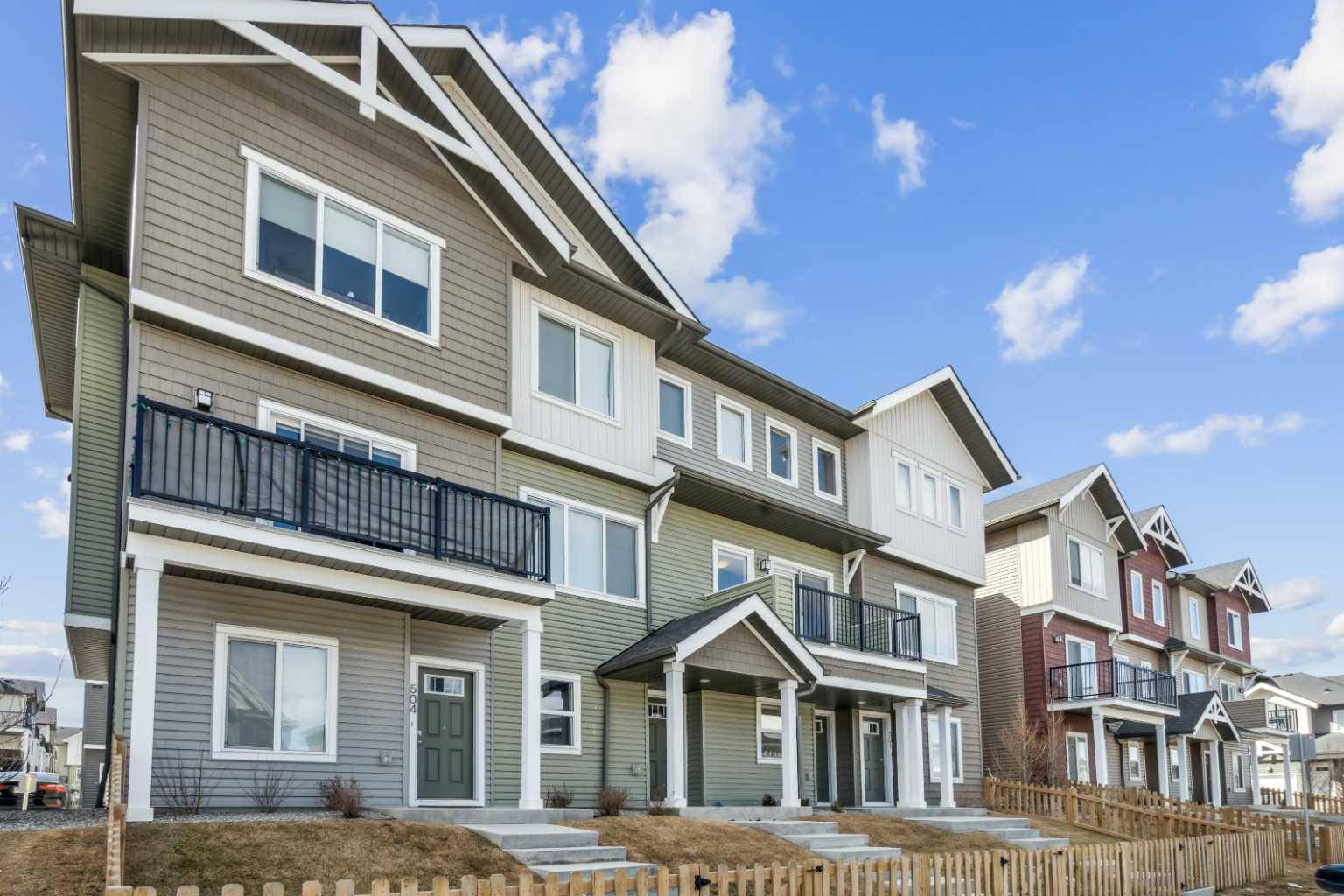 Cochrane, AB T4C 2C5,24 Rivercrest DR #502