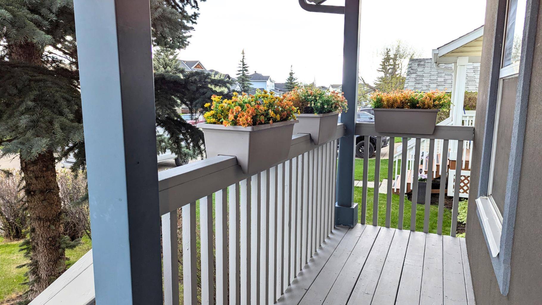 Okotoks, AB T1S 1T5,53 Cimarron Meadows Close
