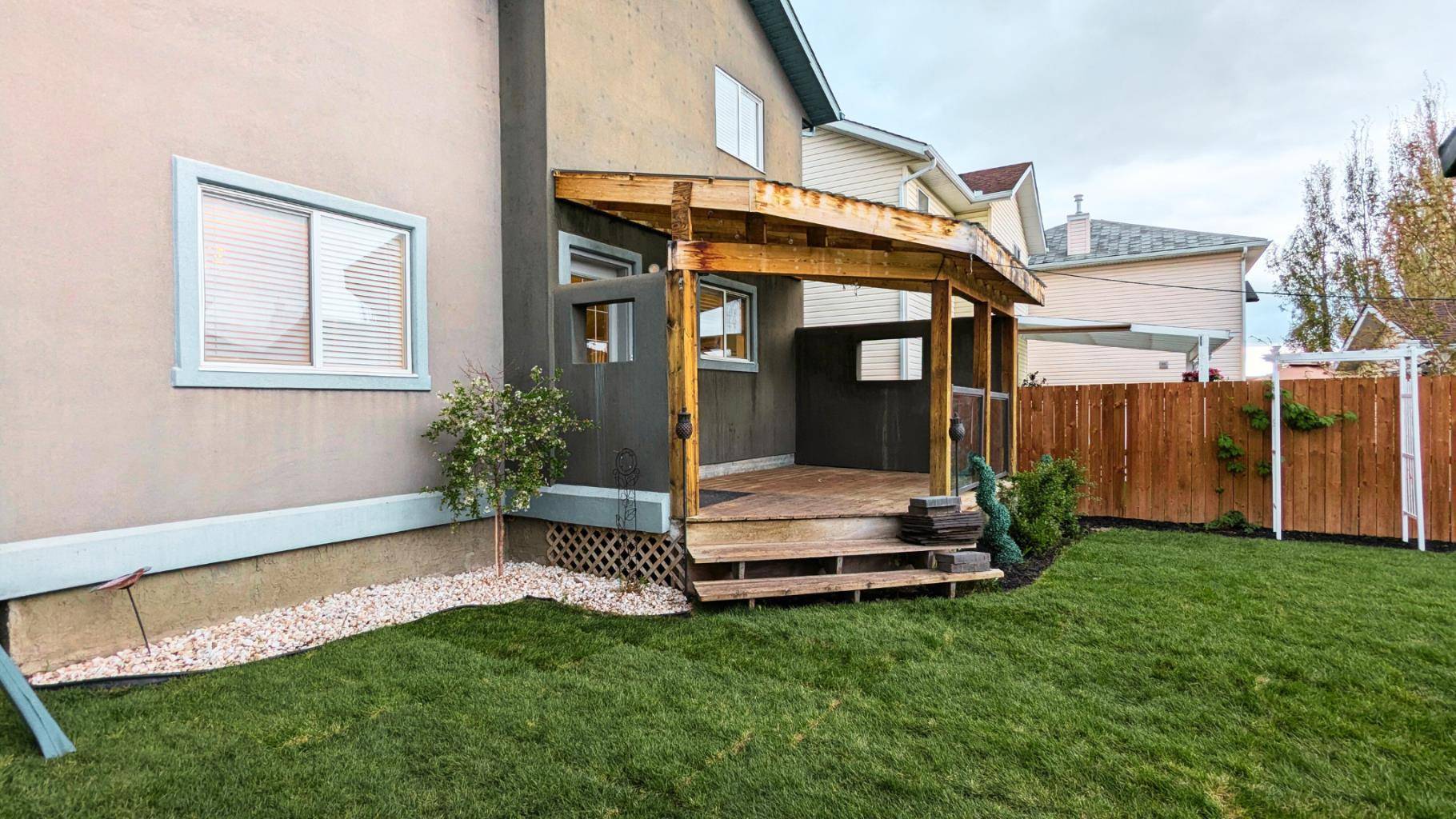 Okotoks, AB T1S 1T5,53 Cimarron Meadows Close