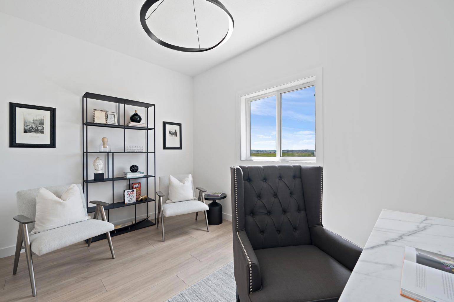 Calgary, AB T3P2L9,136 Carringvue PL Northwest