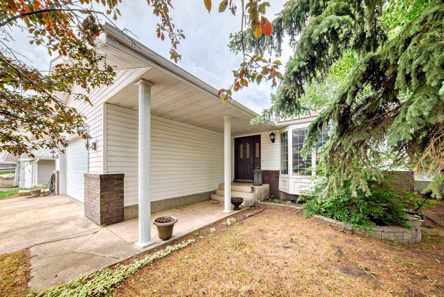 Ponoka, AB T4J 1C7,3823 51 Ave Close
