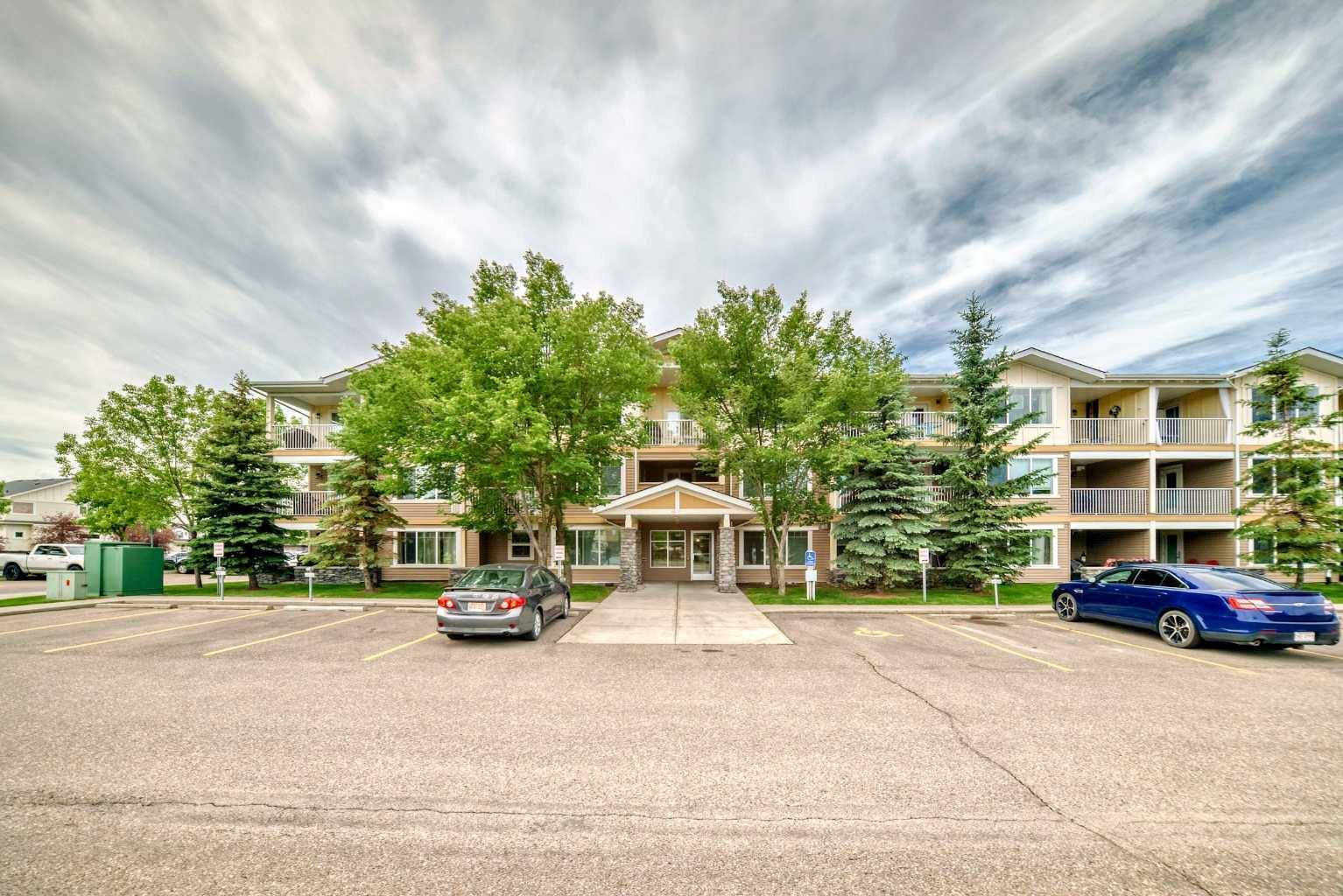Airdrie, AB T4A 0J3,4 Kingsland Close #1113