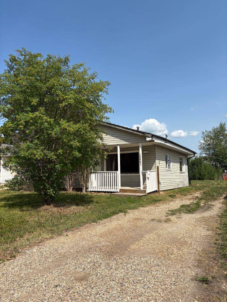 10403 96A ST, Grande Prairie, AB T8V 7G8
