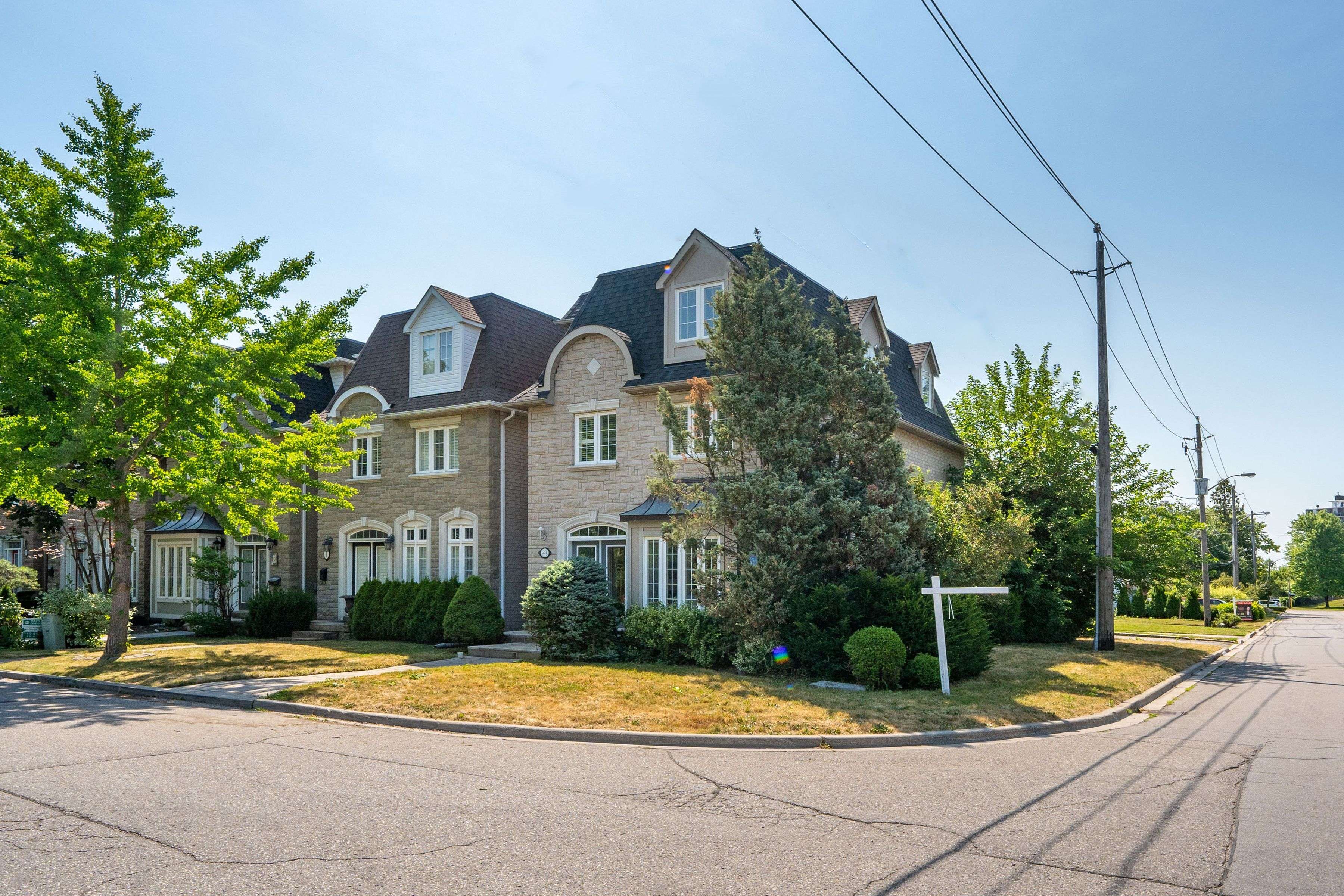 23 Calvin AVE, Toronto C14, ON M2N 5E4