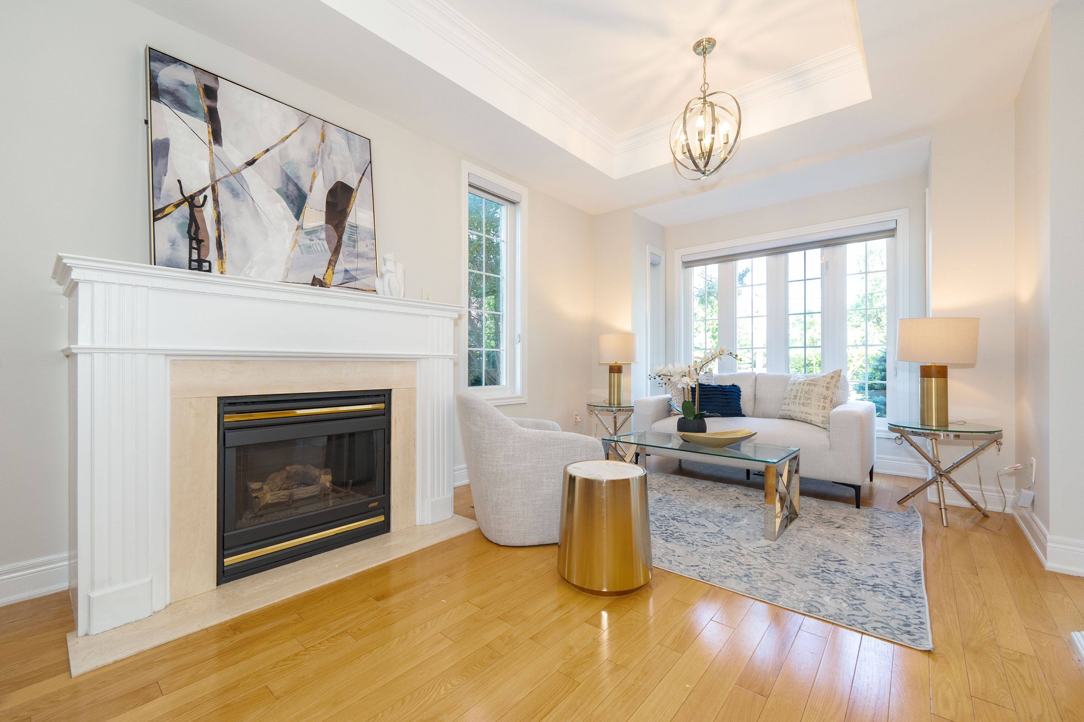 Toronto C14, ON M2N 5E4,23 Calvin AVE