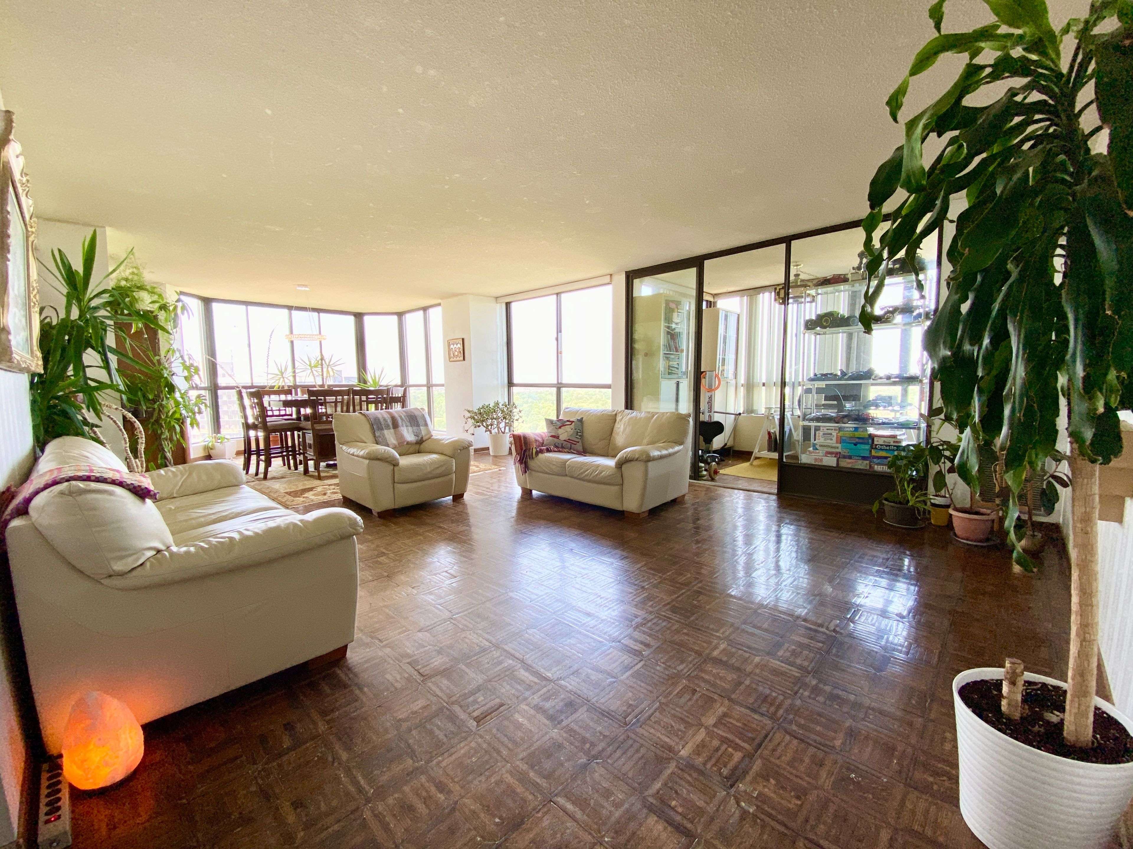 131 Torresdale AVE #1703, Toronto C07, ON M2R 3T1