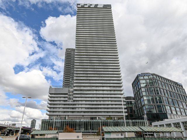 Toronto C08, ON M5E 1Z2,15 Lower Jarvis ST #3401