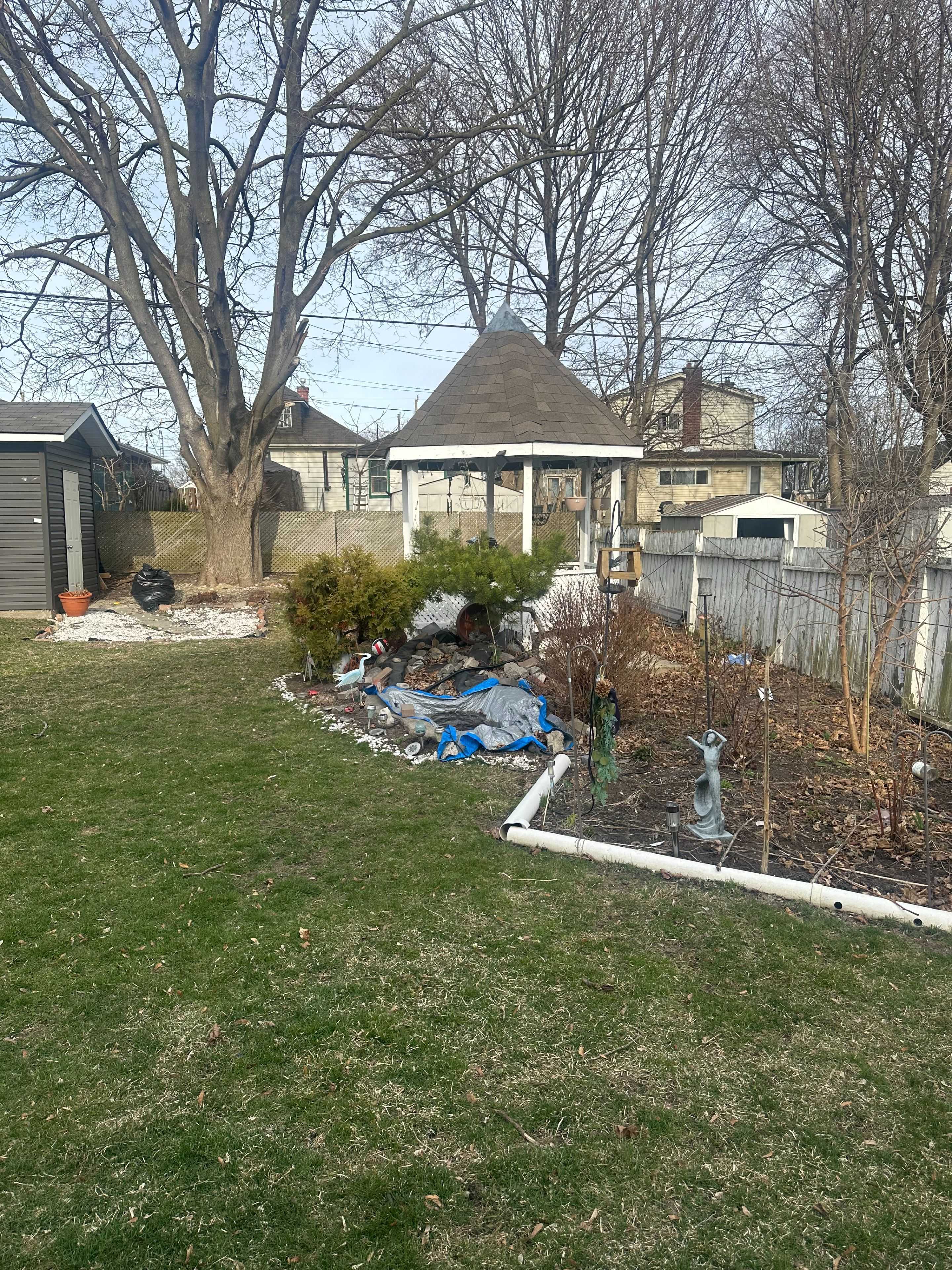 Oshawa, ON L1J 5J1,57 Fernhill BLVD