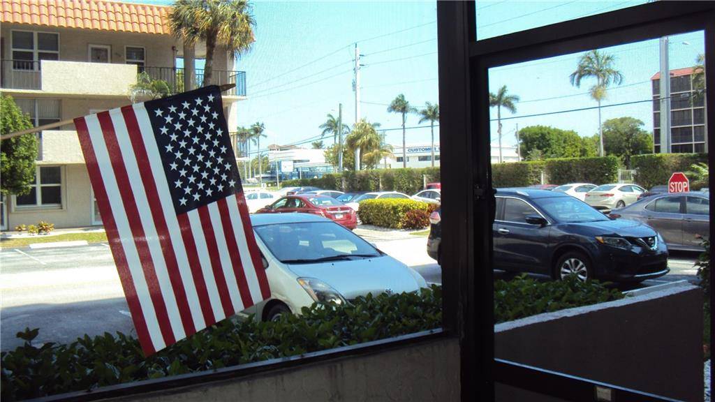 Pompano Beach, FL 33062,777 S Federal Highway #104