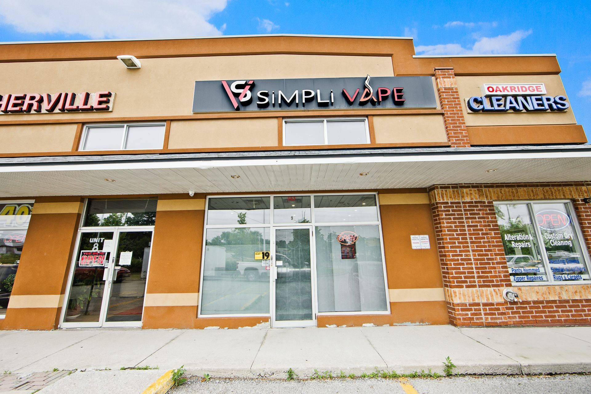 Richmond Hill, ON L4E 2P6,13390 Yonge ST