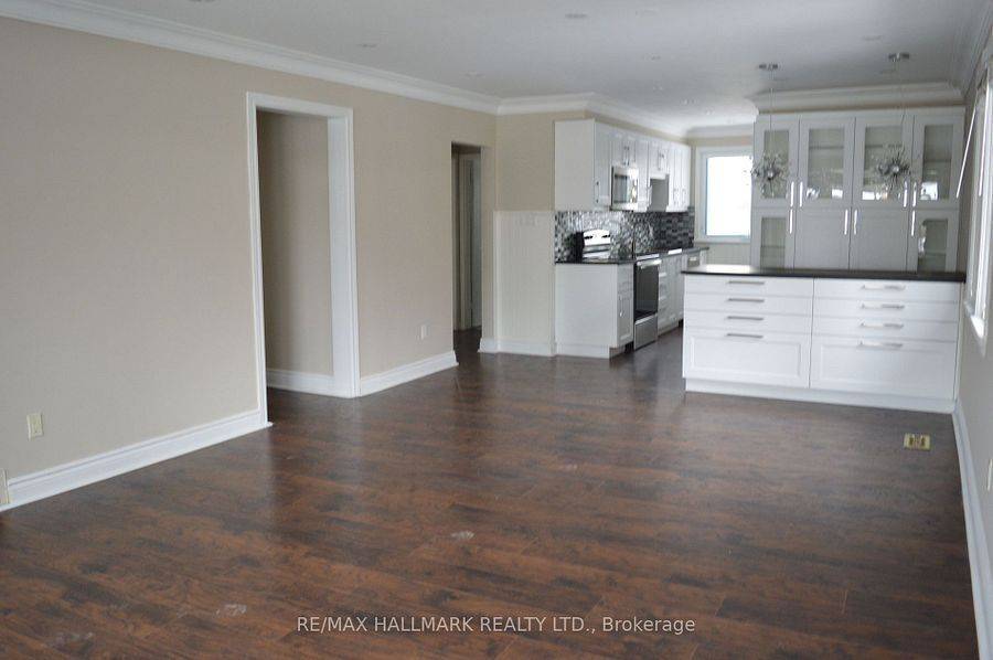 Richmond Hill, ON L4C 2N3,97 Cartier CRES #Main Fl