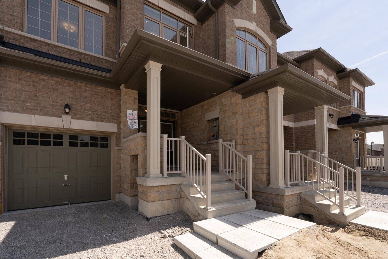 557 Barons ST, Vaughan, ON L4H 3N5