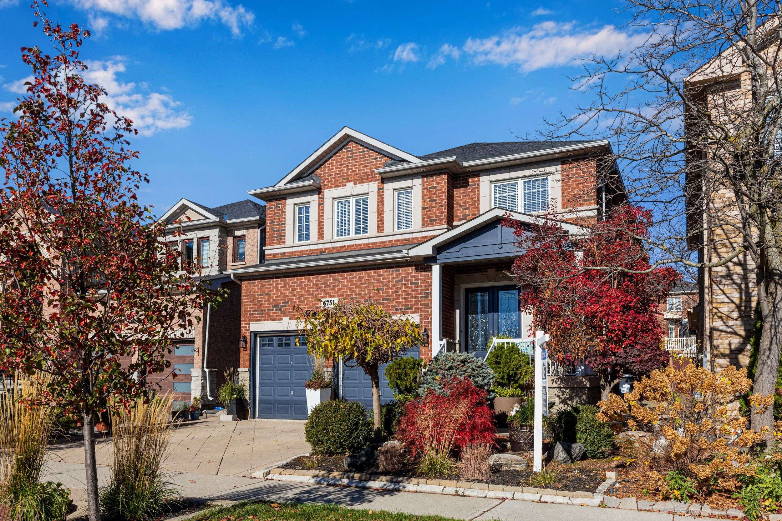 Mississauga, ON L5W 1P4,6751 Tattinger AVE