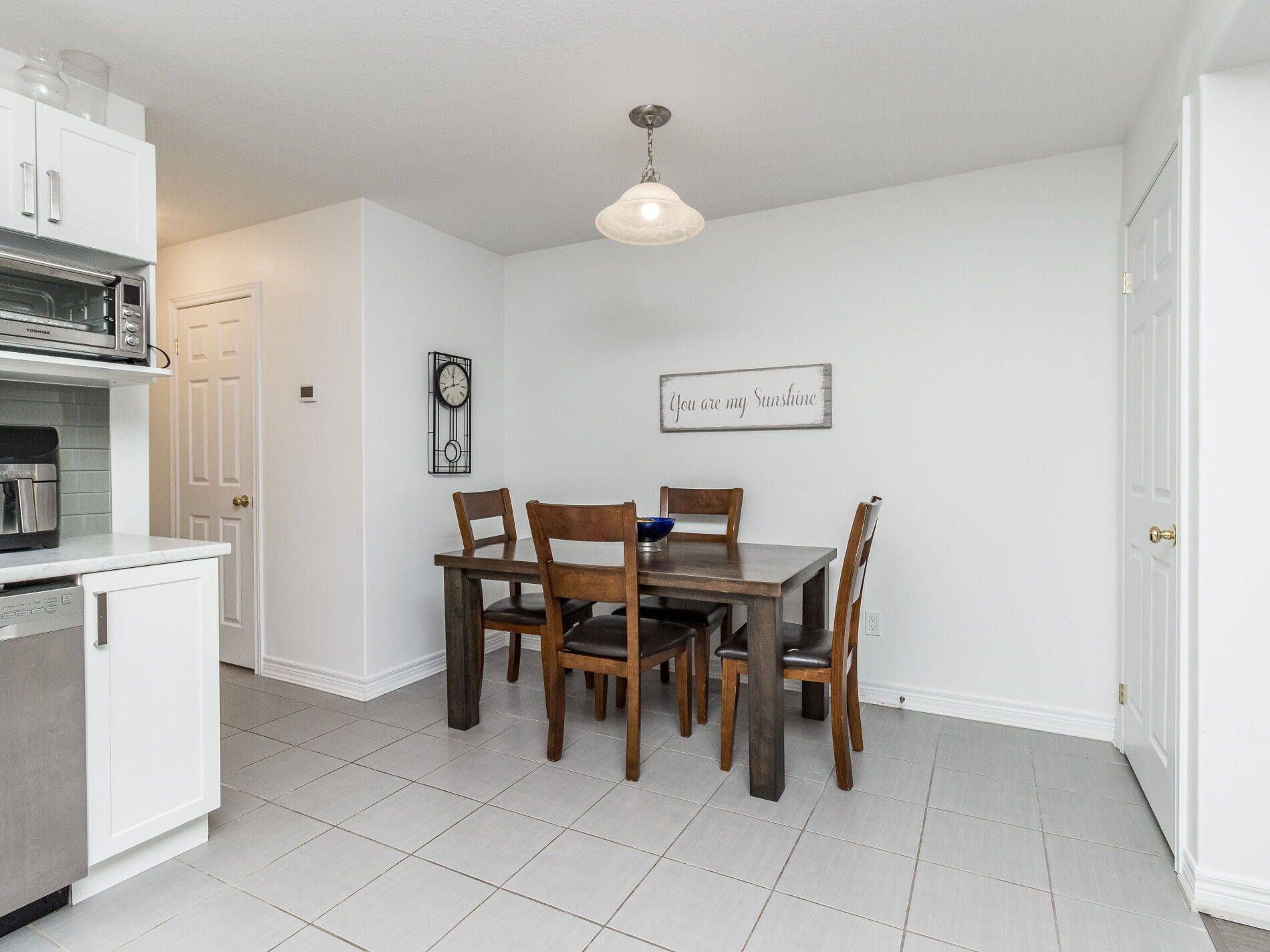 Orangeville, ON L9W 6Z7,96 Winterton CT