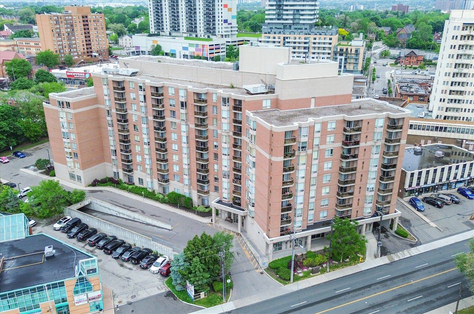 Toronto W04, ON M9N 3Z9,2088 Lawrence AVE W #515
