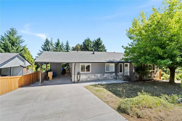 125 Arbutus Cres, Ladysmith, BC V9G 1T8