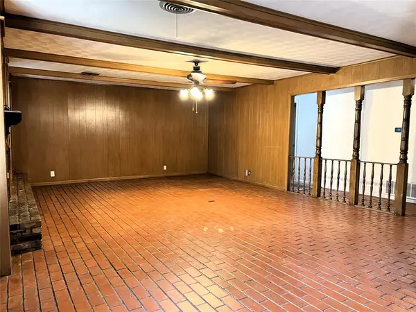 Denton, TX 76209,3010 Nottingham Drive