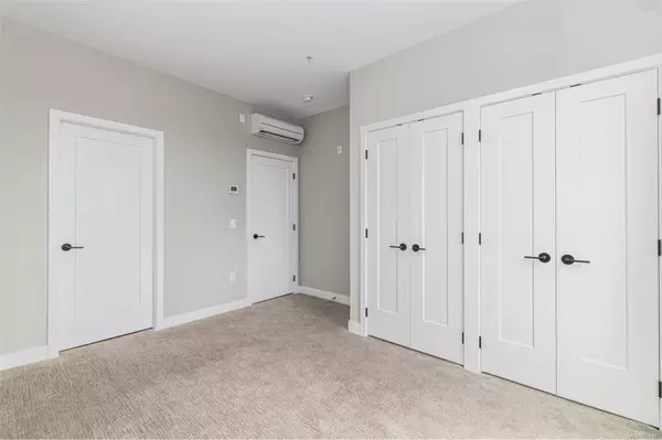 Langford, BC V9B 0Y1,967 Whirlaway Cres #605