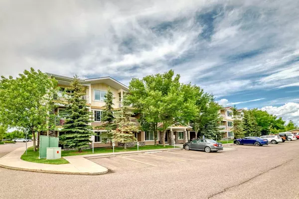 4 Kingsland Close #1113, Airdrie, AB T4A 0J3
