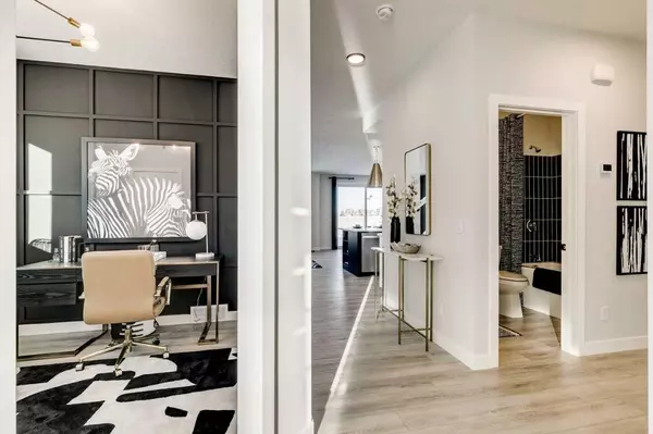 Chestermere, AB T1X2X6,249 Dawson Wharf CRES