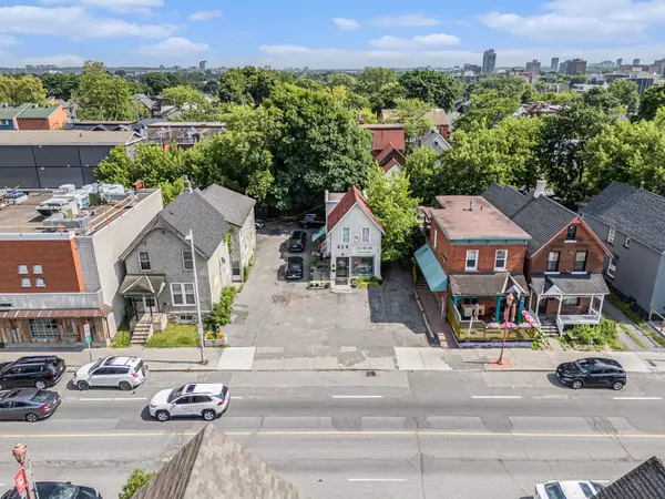 Ottawa Centre, ON K1R 5K4,622-634 Somerset ST W