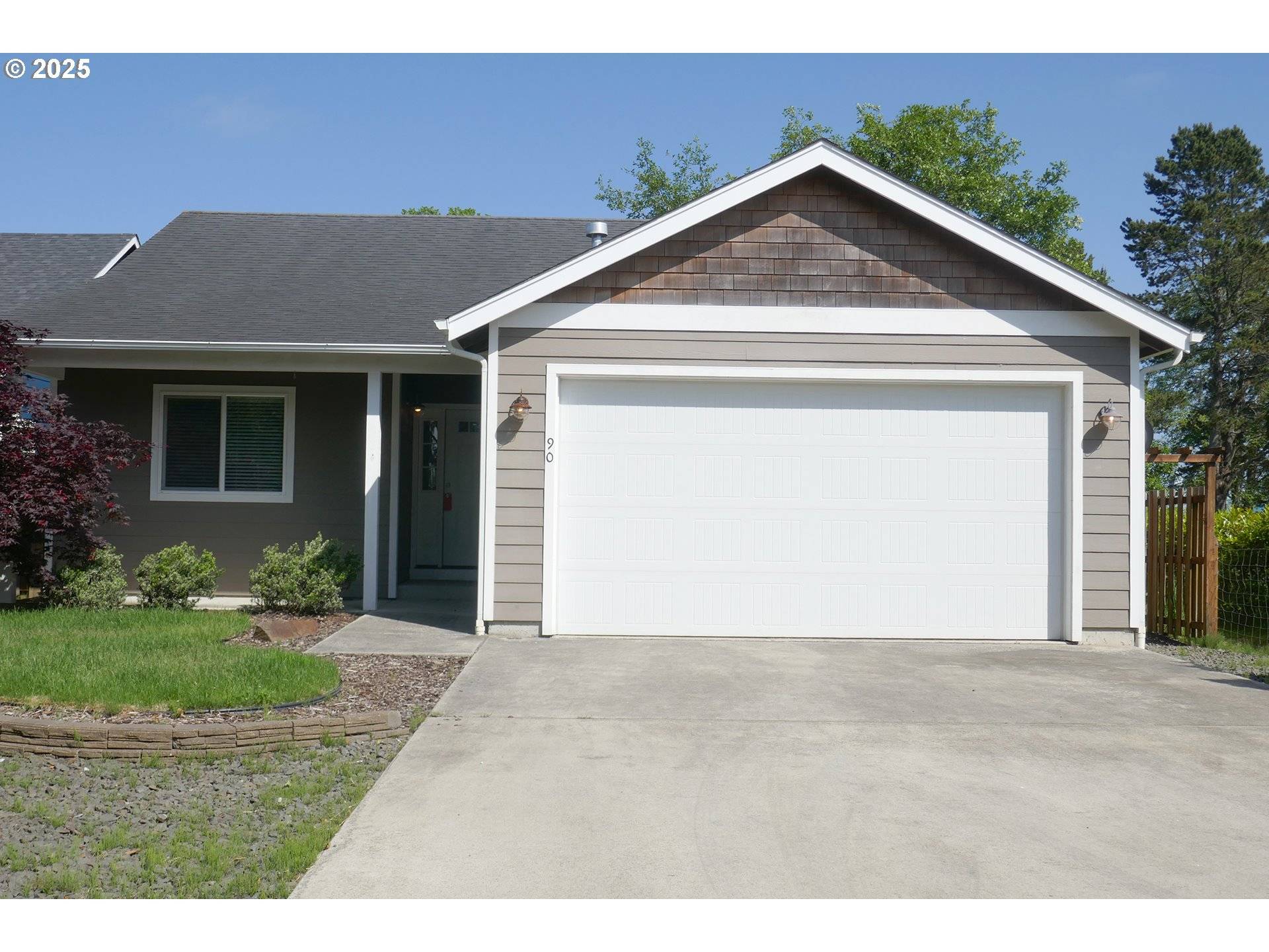 90 NW BIRCH AVE, Warrenton, OR 97146