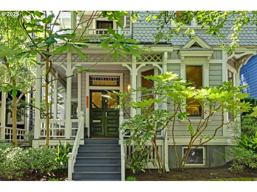 1710 NW HOYT ST, Portland, OR 97209