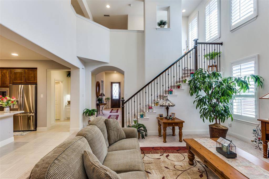 660 Mangrove Trail, Saginaw, TX 76131