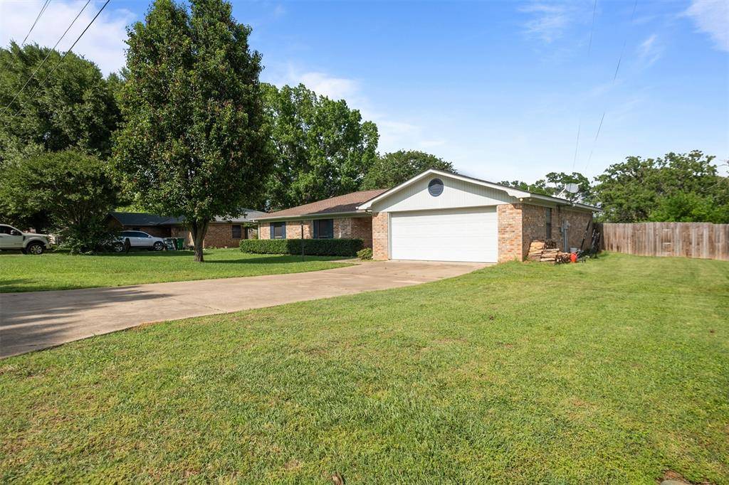 Palestine, TX 75803,608 Craig Drive