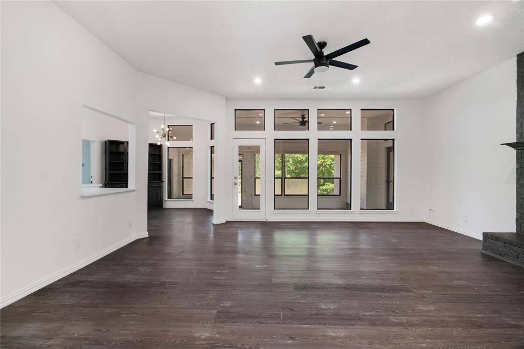 Paris, TX 75462,414 CR 43330