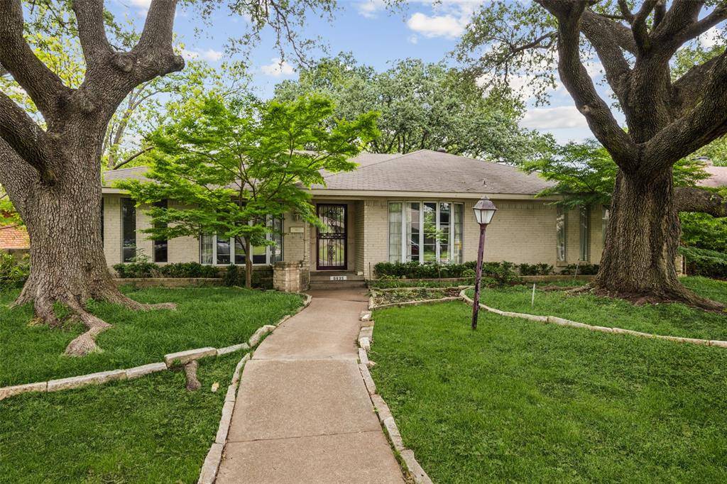 6835 Redstart Lane, Dallas, TX 75214