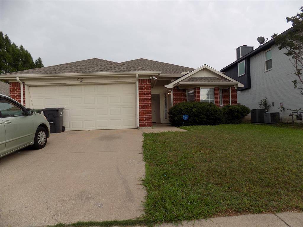 6009 Castanada Drive, Arlington, TX 76018