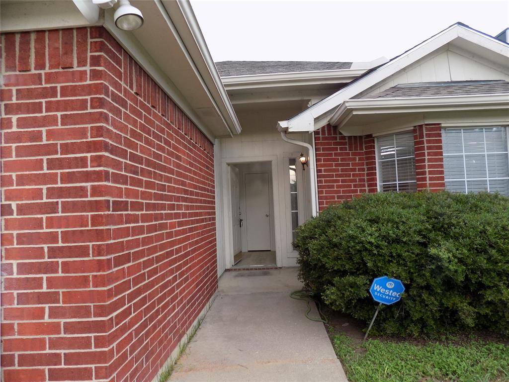Arlington, TX 76018,6009 Castanada Drive