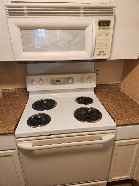 Dallas, TX 75219,4837 Cedar Springs Road #127