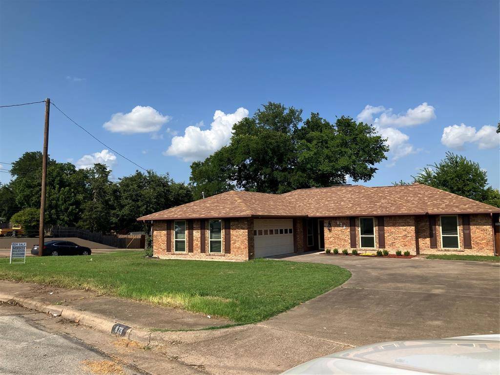 Desoto, TX 75115,828 N Young Boulevard