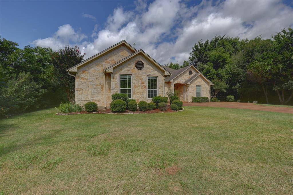 Whitney, TX 76692,22060 Greenbriar Drive